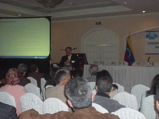 Integrantes del ramo inmobiliario analizaron tendencias del sector durante el foro: “Visión y Macrotendencias Inmobiliarias 2006”