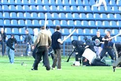 El deporte y el fanatismo: ingredientes para la violencia