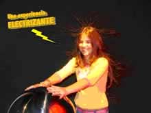 Un generador electrostático le “parará los pelos” en mundo binario