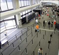 El escáner de un aeropuerto de EEUU permite ver a través de la ropa