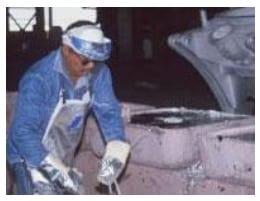 Ventas mundiales de GM cayeron un 22% en primer semestre de 2009