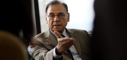 Ministro Alí Rodríguez Araque descarta modificar el sistema de cambio pese a crisis