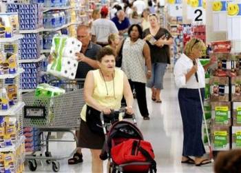 Consumidores pagan 57% veces más por alimentos regulados