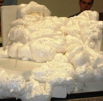 Ropa en aerosol llegaría pronto al mercado