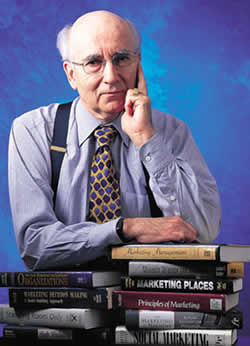 Philip Kotler: “Si no innovas, estás muerto”