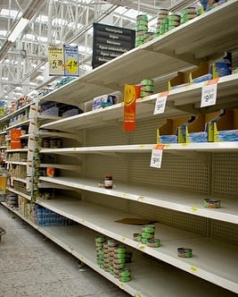Salida de Venezuela de la Comunidad Andina agravará inflación y escasez en importaciones