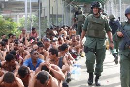 Racionamiento, cárceles y abcesos presidenciales