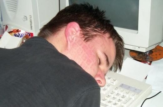 La gente inteligente es nocturna y duerme más tarde