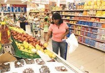 El consumidor, víctima de gobiernos y empresarios