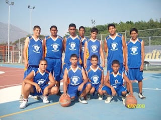 Maltín Polar y Trotamundos dictaron clínica deportiva a Fundación Baloncesto para Todos