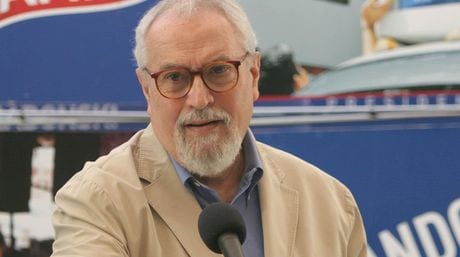 Aveledo: La oposición defenderá la Constitución