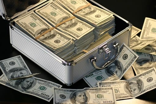 Cada sector debe generar sus propios dolares