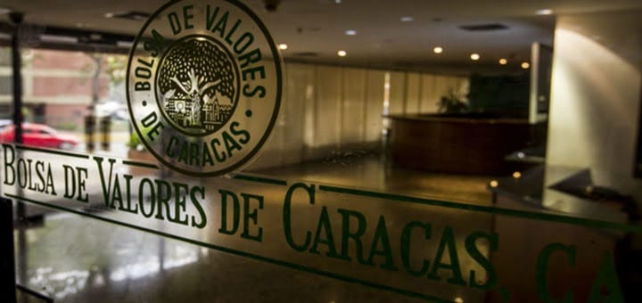 ¿Tiene sentido emitir una deuda en divisas en Venezuela?