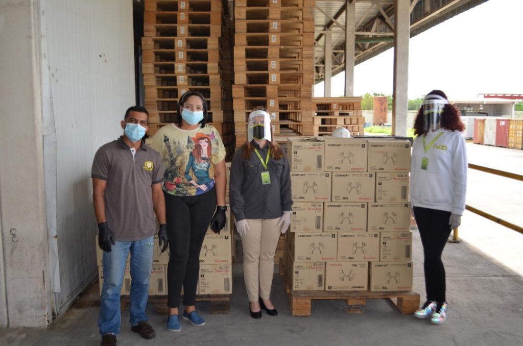 Sumando esfuerzos IVOO  dona 200 mil guantes para prevención del Covid-19