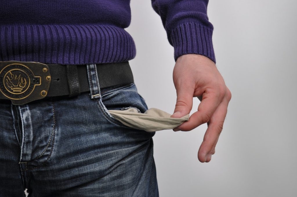 La devaluación devoró los aguinaldos “fraccionados” que pagó el gobierno en diciembre