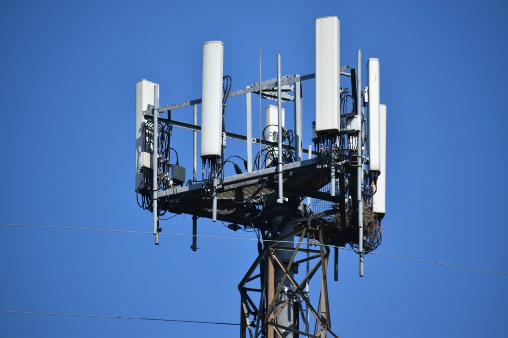 ¿Cómo puede la tecnología 5G desempeñar un papel determinante en la educación?