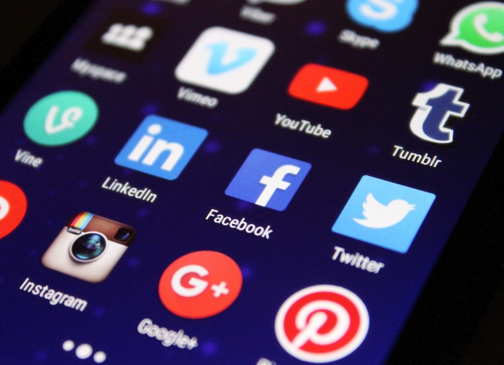 Con Facebook abren el debate sobre la regulación de las Big Tech