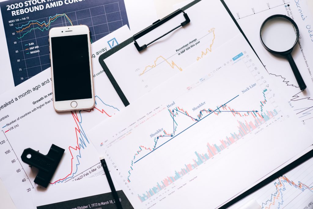 Según especialistas  la baja actual en el mercado de acciones de la bolsa de 2022 se asemeja a la de 1970