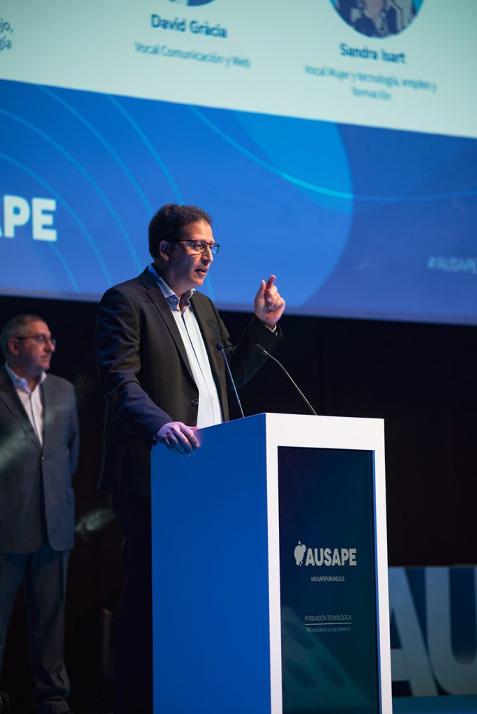 Repensar el modelo de relaciones humanas en la era de la tecnología y la inteligencia artificial centra el debate en el Fórum AUSAPE 2023