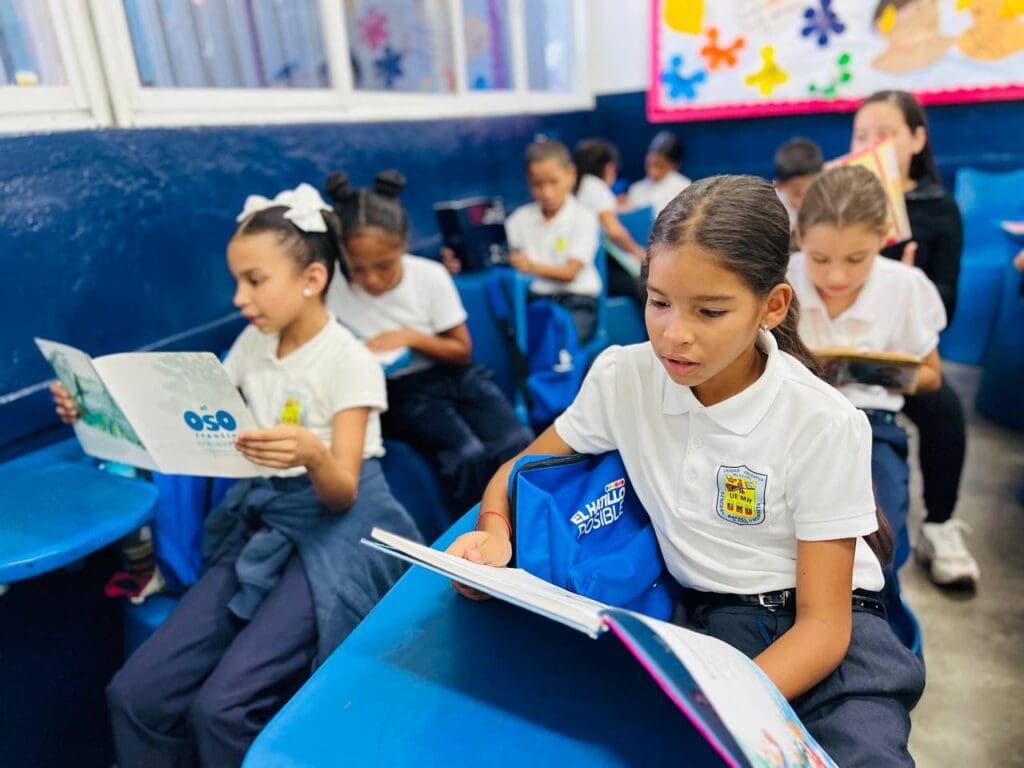 La Caja Viajera: una iniciativa para promover la lectura en las escuelas municipales de El Hatillo
