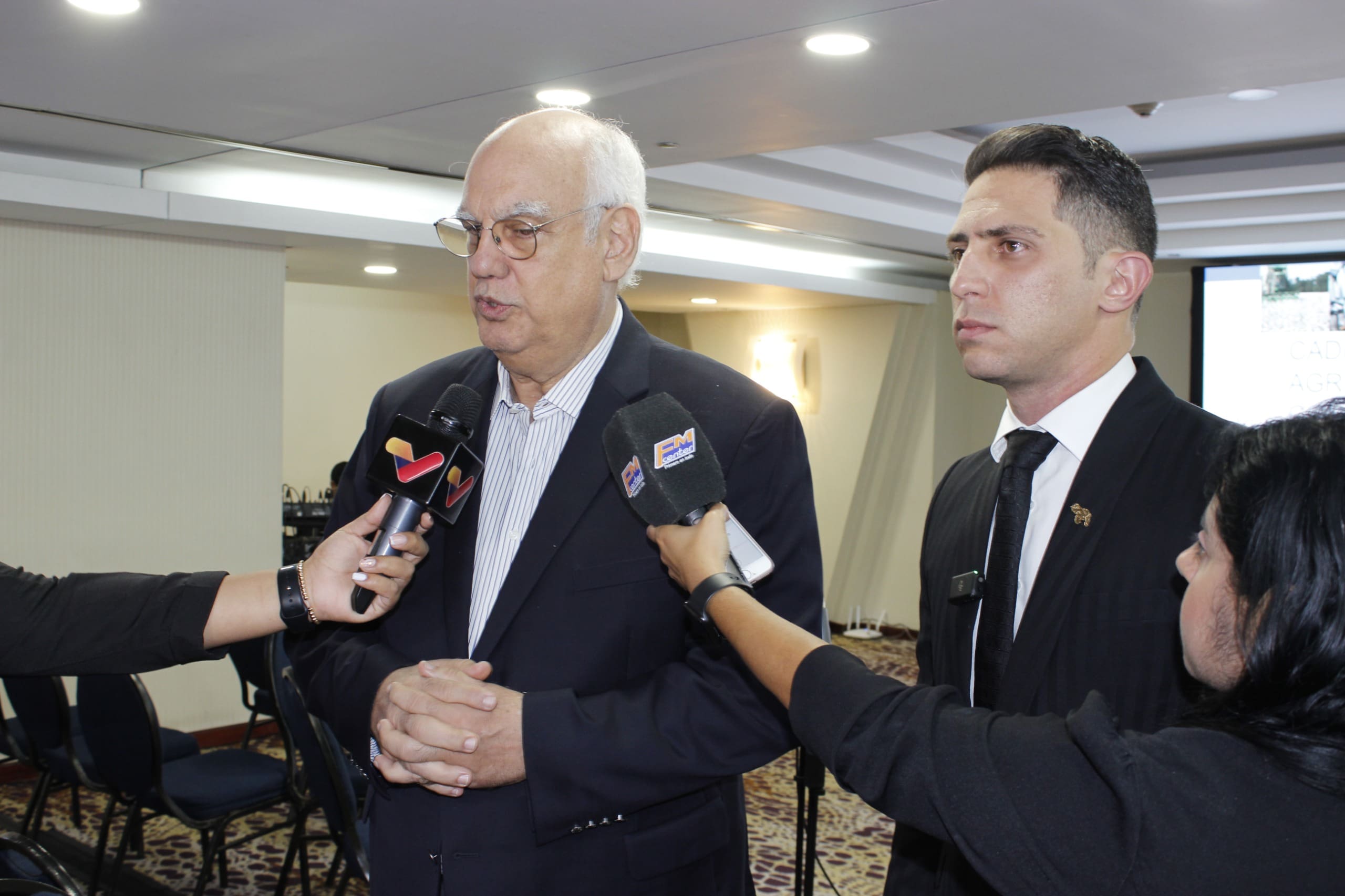 Asociación Textil Venezolana a la expectativa de los aranceles a la importación