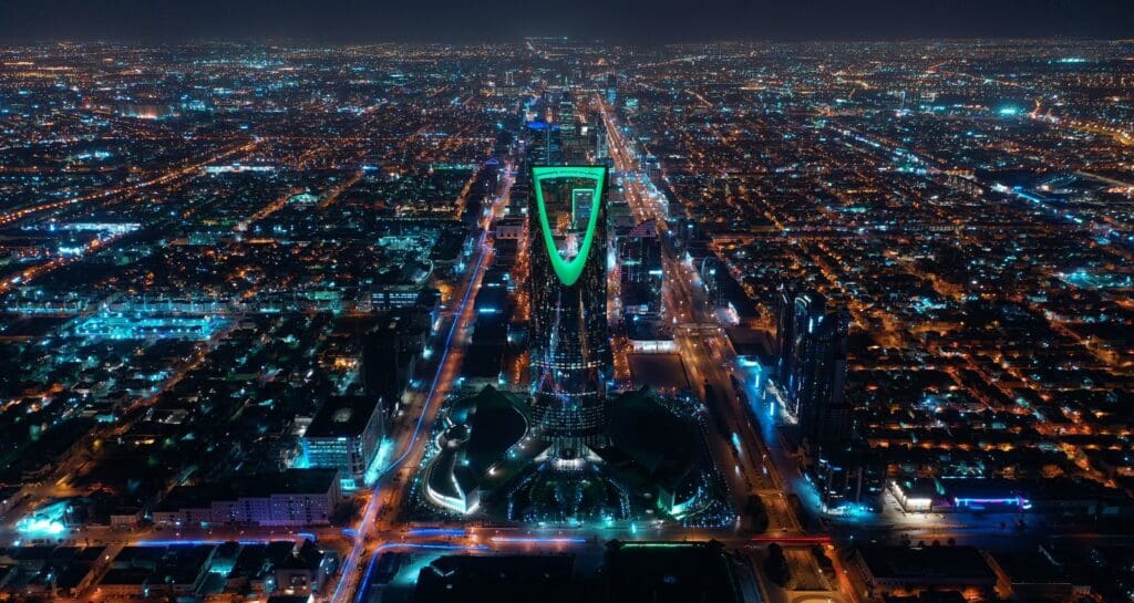 ALCANZA ARABIA SAUDITA LA META DE 100 MILLONES DE TURISTAS EN 2023