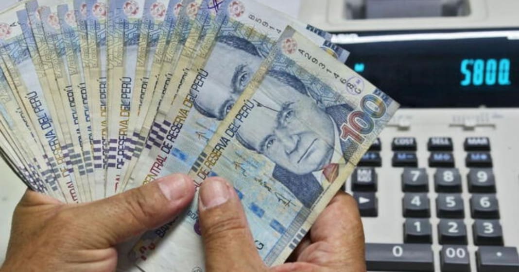 ¿CÓMO CALCULAR LA GRATIFICACIÓN EN 2025? ANÁLISIS LEGAL Y RECOMENDACIONES PARA EMPRESAS