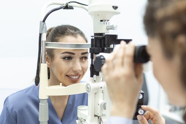 IA aplicada a la retina permitirá detectar Alzheimer y enfermedades cardiovasculares precozmente